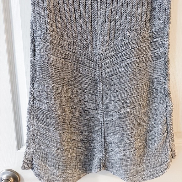 Anthropologie Sparrow Retro Gray Sleeveless Tunic Sweater M Layering - Picture 7 of 11